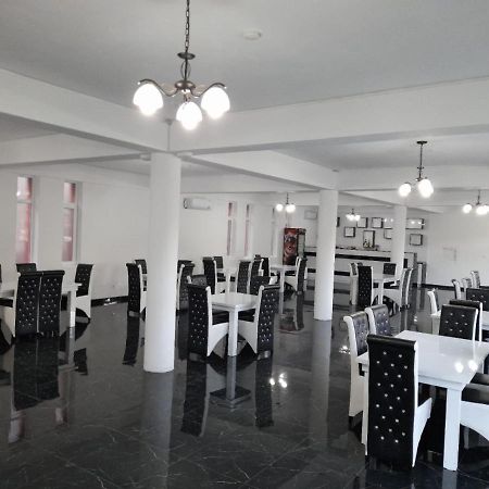 Orşova Red House酒店 外观 照片